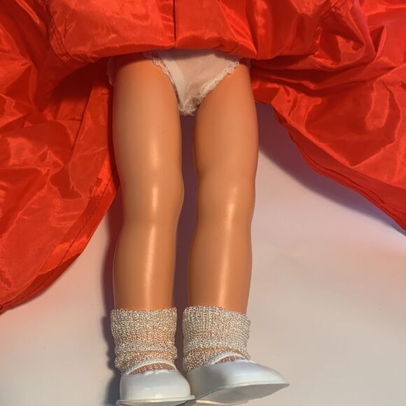 Vintage 18” Regal Doll - Picture 3 of 7